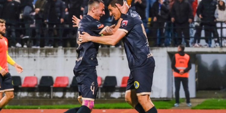 Tirana prek fundin, Elbasani fiton 2-1 ndaj bardhebluve