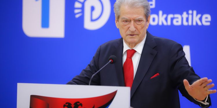 Berisha: LaCivita do jetë në hapjen e fushatës, përfaqësuesi i tij ka ardhur prej ditësh!