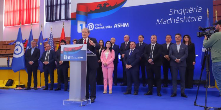 Berisha: Elbasani nuk do jetë më i mafies! Arbjani i Ndraghetës dhe Taulanti i Suel Çelës do shkojnë aty ku e kanë vendin