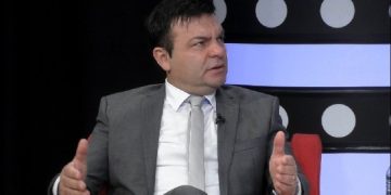 Roshi: Balli Kombëtar meriton më shumë dhe në një sistem me votë të lirë ne pozicionohemi si Meloni me Forza Italia