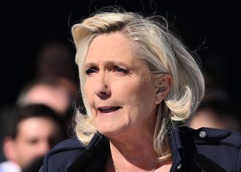 Le Pen u bën thirrje mbështetësve: Do të luftoj një vendim politik, jo gjyqësor