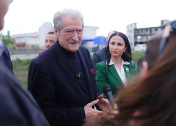 Problemet pas tërmetit/ Berisha: Më 11 maj votoni për PD-në për të përmbysur këtë situatë