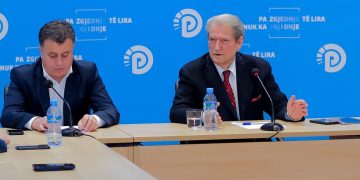 Thirrja e Berishës: Le t’i ndezim rrjetet sociale si asnjëherë tjetër. Donald Trump fitoi nga mediat sociale