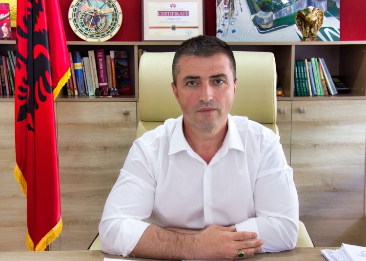 SKANDALI I MADH/ Tërmet Peçi ‘futi duart’ te fondet IPARD, 750 mijë euro për agroturizëm