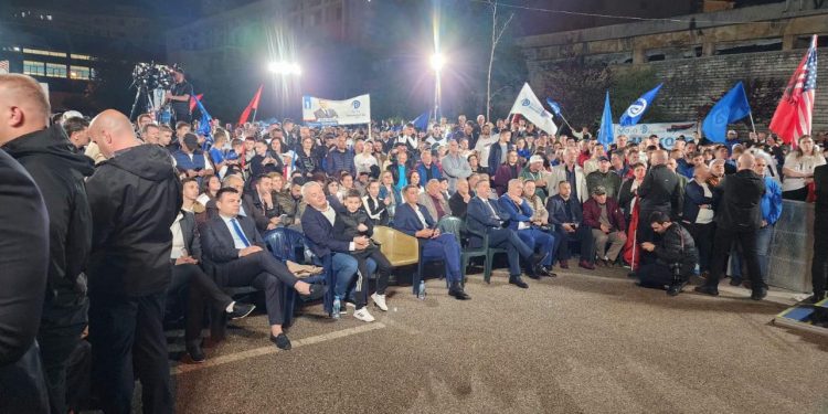 Roshi: Në Gjirokastër ‘u vra’ frika, qytetarët kërkojnë ndryshim me çdo kusht