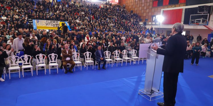 Berisha: Elbasani po shkretohet, kurse Rama ndërtoi saraje me themele 2 herë më të gjata se vila e Enver Hoxhës