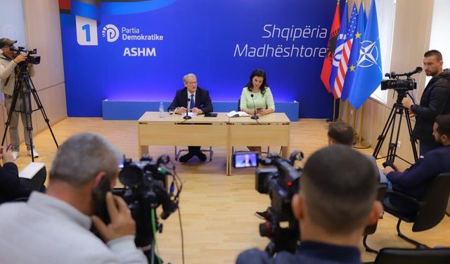 “Olsi i Altin Hajrit është Ulsi Manja”/ Berisha: Kurthet për përgjimin e Erion Veliajt janë makbethiane