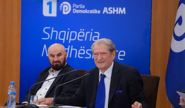 Berisha prezanton programin për bimët medicinale: Do negociojmë për zero tarifa me SHBA! Do u kompensojmë për eksportet