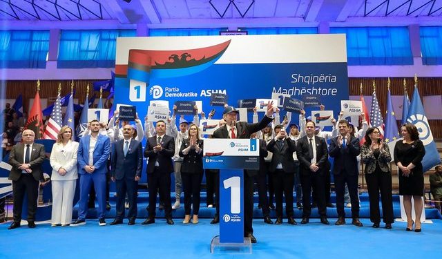 Berisha nga Korça: Një familje e fortë është themeli i të gjitha arritjeve tona, është kushti i mirëqenies dhe i të ardhmes tonë