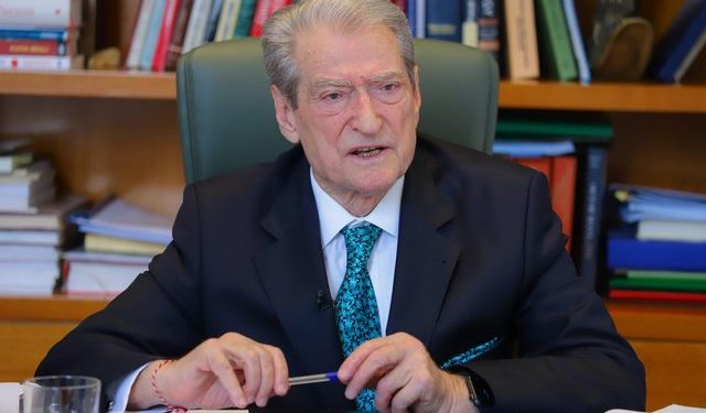 Berisha: Programi ynë është ‘çdo çift, një çati’! Do japim 30 mijë euro grant dhe do ulim të paktën 10 herë taksat mbi sipërfaqen e ndërtimit