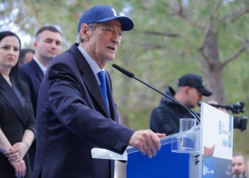 Berisha: Dua të garantoj banorët e Lumit të Vlorës se asnjë litër ujë nuk do mund t’ua marrë kush atyre