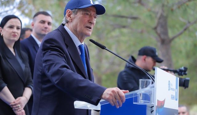 Berisha: Dua të garantoj banorët e Lumit të Vlorës se asnjë litër ujë nuk do mund t’ua marrë kush atyre