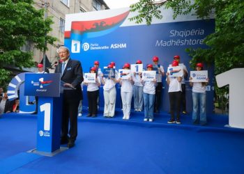 Berisha në Tiranë: Në 100 ditët e para vendosim minimumin jetik prej 200 eurosh