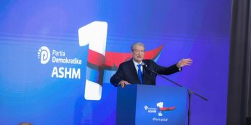Berisha shqiptarëve në Selanik: Kurrë mos harroni Kapshticën, se si ky antishqiptar ju la 4 ditë në tokën e askujt