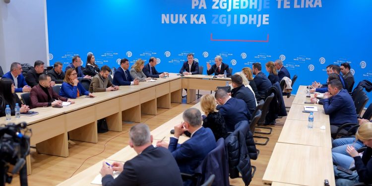 Berisha: Leva e Arkimedit, takimi me qytetarët! 1/3 e atyre që takohen, mund të ndryshojnë mendimin