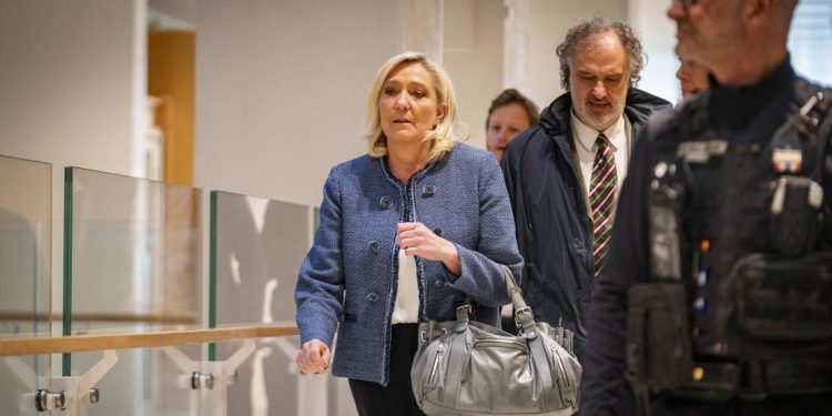 Fund i karrierës politike të Marine Le Pen?