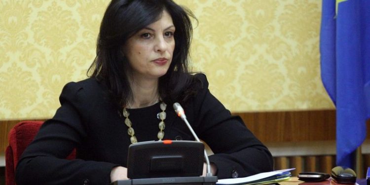 ‘3 vota nga Gjermania kundër regjimit’/ Topalli: Shpresa dhe zëri i ndryshimit, forca që po shkruani një histori të re!