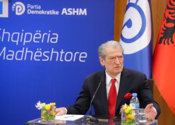 Programi për personat me aftësi ndryshe/ Berisha: Do bëjmë gjithçka për rehabilitimin! Shteti do përballojë të gjitha shpenzimet tuaja