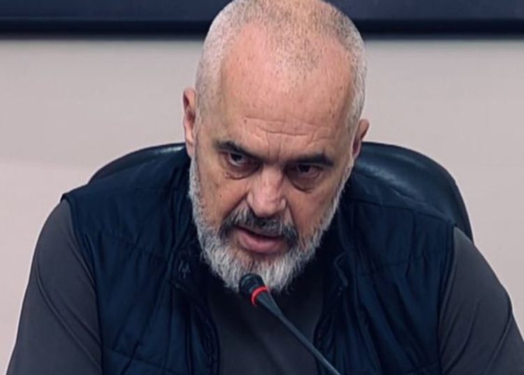 Kush është Çyryk? Paloka poston foton e kartelës së Ramës kur ishte në spitalin psikiatrik