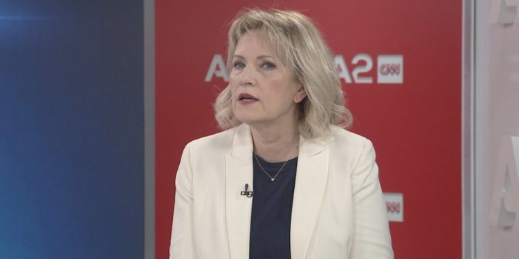 Deputetja e PS pranon luftën e brendshme në parti: Ka përplasje mes kandidatëve…