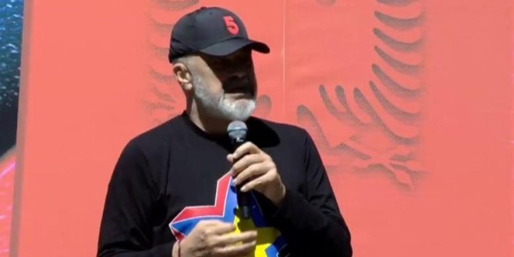 12 dështime në 12 vite