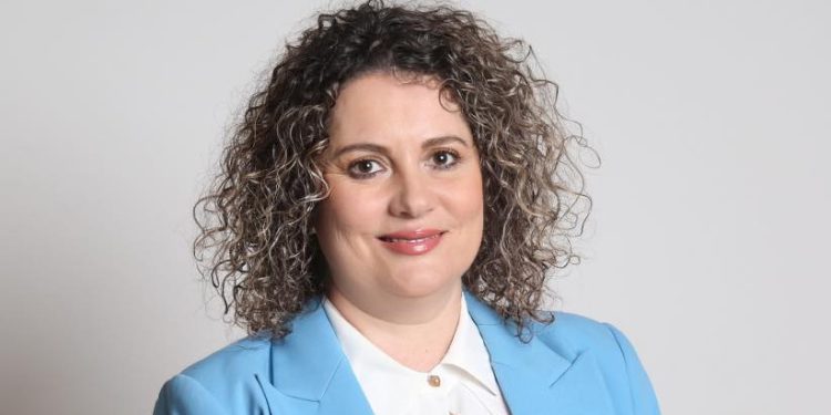 Alta Azizi-Haluci: Vazhdojmë takimet pranë qytetarëve