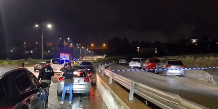 Atentati me 4 të plagosur në Tiranë, gjatë pritjes autorëve u kanë rënë disa sende, hetuesit zbulojnë material gjenetik