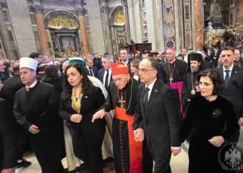 Presidenti Begaj kryen homazhe për Papa Françeskun në Vatikan