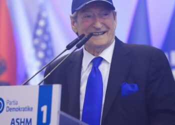 Berisha – Ramës: Do marrësh përgjigjen që meriton në 11 maj…