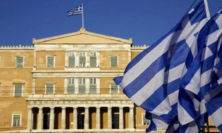 Grevat paralizojnë Greqinë, anulohen edhe fluturimet me Shqipërinë