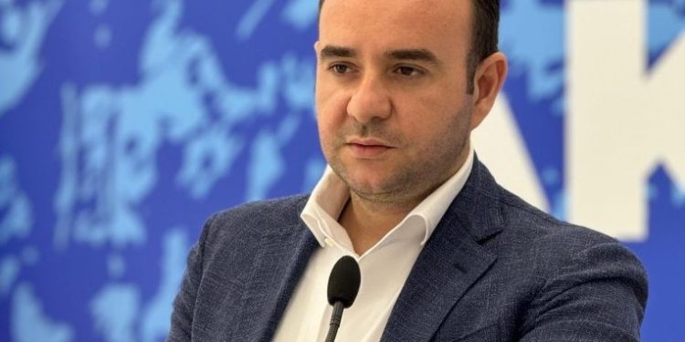 Fushata elektorale e PS/ Klevis Balliu: Funerali politik i Edi Ramës!