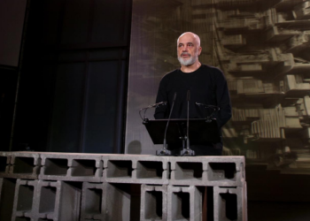 Premtime me lopatë! Historiku i ‘mashtrimeve’ në kohë fushate