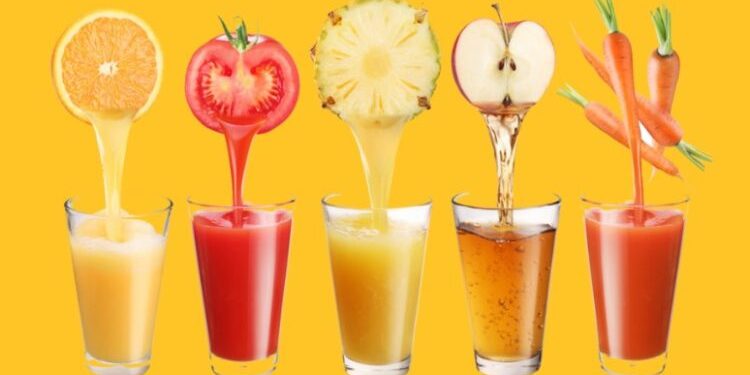 Çfarë ndodh me trupin tuaj nëse konsumoni çdo ditë lëng frutash