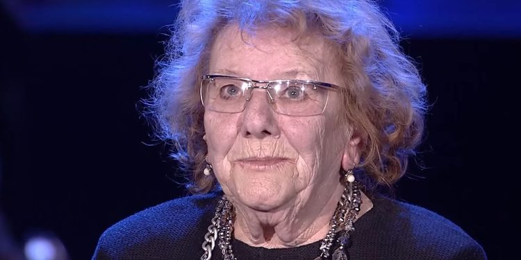 Tinka Kurti nderon në homazhe Margarita Xhepën: Kam dhimbje shumë të madhe