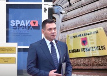 Sinjali ‘Ahmetaj’, a do të ketë guximin Gjykata Kushtetuese të fitojë ‘dinjitetin’ përballë SPAK?