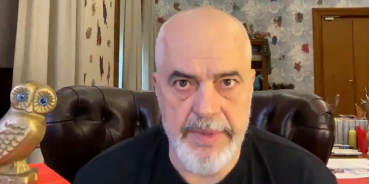 Berisha dhe LaCivita lënë Ramën pa gjumë n’Sy, ngrihet si lugat dhe flet me veten në kompjuter