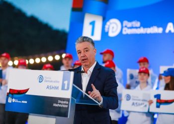 Eno Bozdo: Në 11 maj votojmë PD, votojmë Doktor Berishën, votojmë Shqipërinë Madhështore!