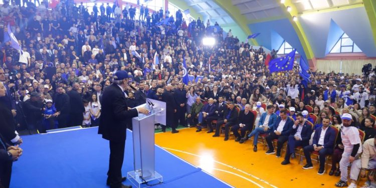 Berisha: Dibra, Mati dhe Bulqiza do kenë infrastrukturën më moderne. Skavica nuk do ndërtohet kurrë!