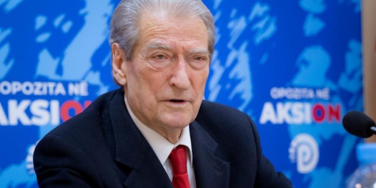 Berisha: Do të falet çdo gjobë për dritat, ujin, ndërtimet dhe kamatat