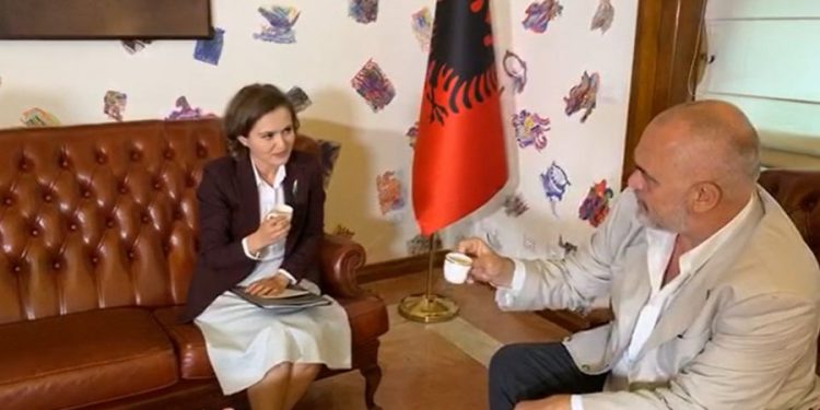 Arrestohet burri i ministres së Ramës