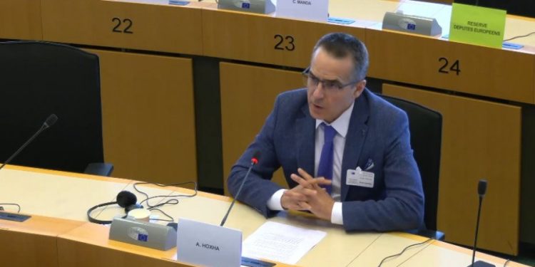 Dëshmia e fortë në Parlamentin Europian: Drejtësia politike po godet opozitën, vota për Ramën e kthen vendin në regjim autokratik