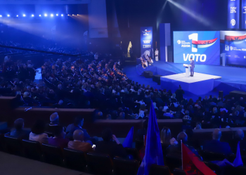 ‘Qeveria e Ramës ka dështuar’/ Këlliçi: Tallava dhe mashtrime për shqiptarët, ja pse u braktis sot në shesh