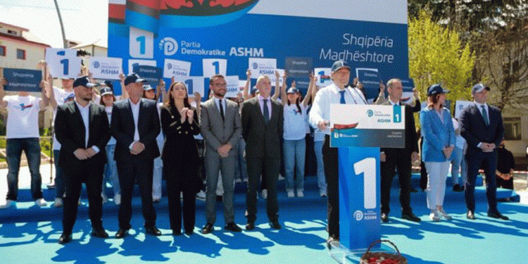 Berisha në Pukë: Nuk shkohet në Europë me hajdute si Lubi Balluku!