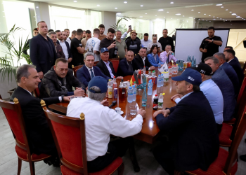 Berisha: Uji është jeta, do të ngrejmë bordin për kompensimin e bizneseve që dëmtohen nga euro