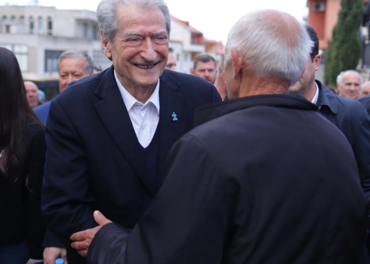 Berisha: Krujës i kanë hequr institucionet, e kanë lënë pa ujë dhe pa rrugë! Bushi investon vetëm për vete