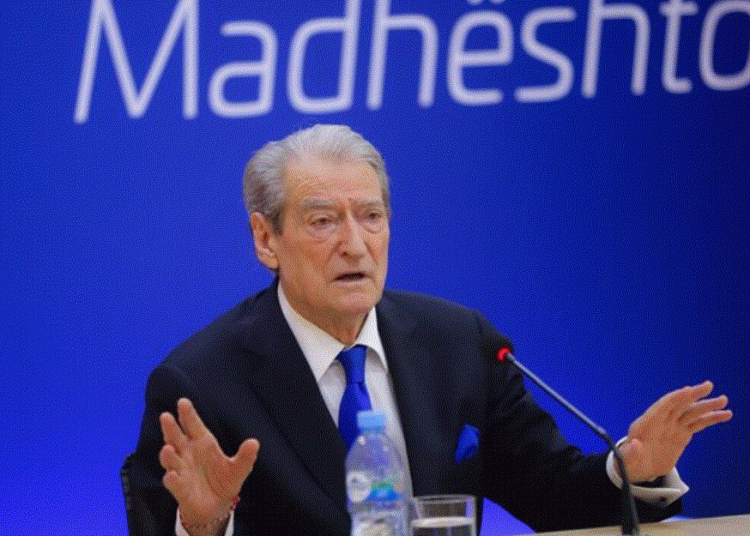 Berisha: Nënat dhe gratë shqiptare do jenë të parat që do e ndëshkojnë Ramën, për atë që ai u ka bërë atyre ndër vite