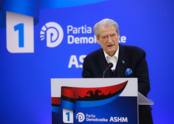 Berisha i përgjigjet Ramës: Blinken është sot non-grata në vendin e tij, skandali McGonigal nuk mbyllet kurrë