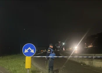 Breshëri plumbash drejt “G Class”-it/ 4 të plagosur, mes tyre dy familjarët e pronarit të një kompanie sigurimi