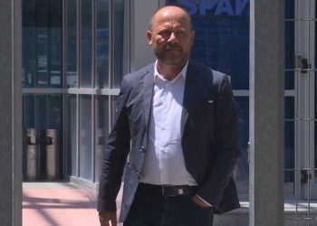 Akuzat se dhunoi zyrtarin me grushte, Mziu: Ngjarja është totalisht ndryshe