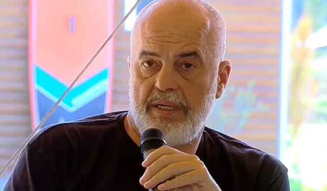 Rama vijon ‘lajthitjen’/ “Merrni peng kryetarin e bashkisë”